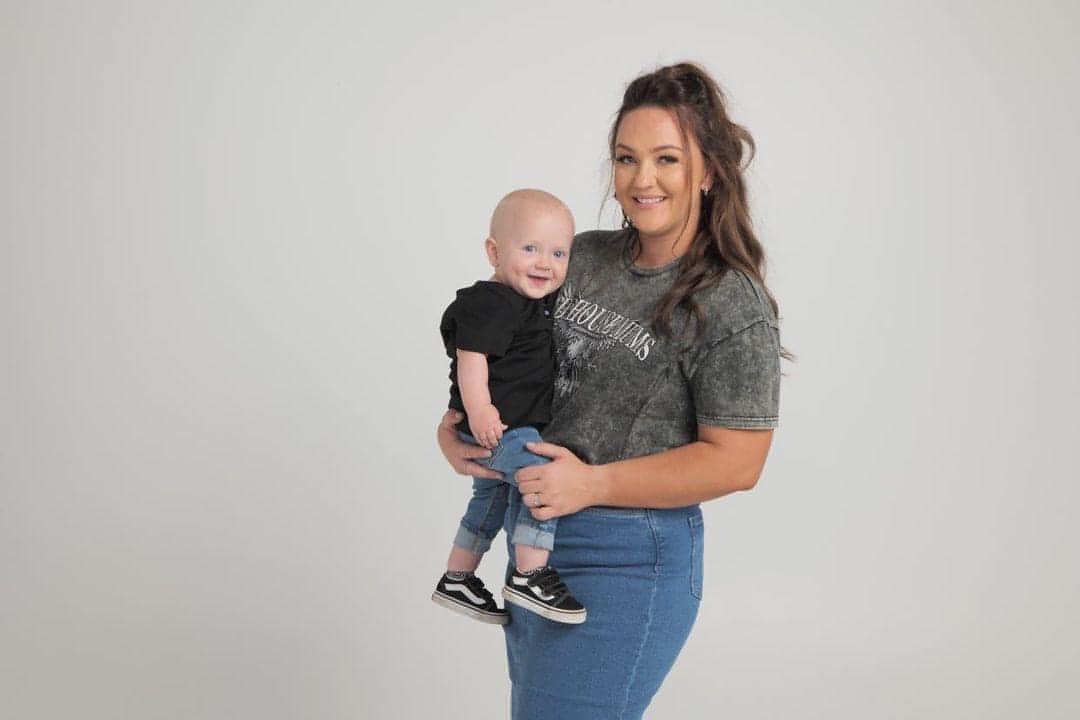 Madhouse Mums Breastfeeding Tee